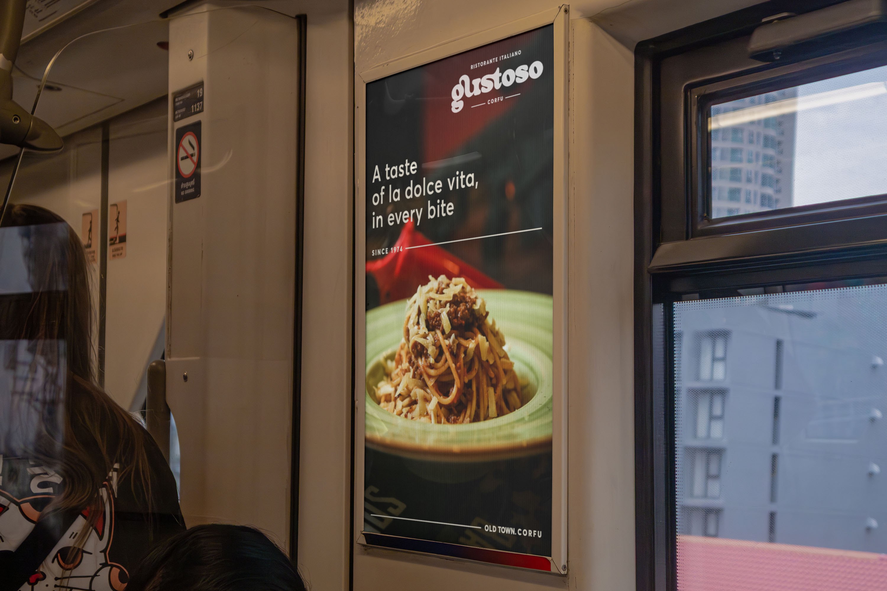 gustoso ristorante italiano. Billboard ad inside Metro wagon.