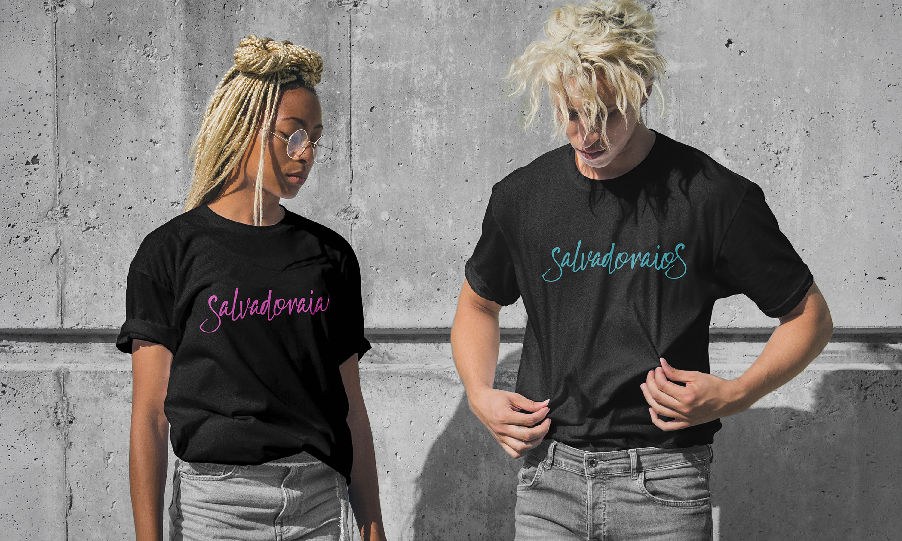 The black t-shirts with ‘Salvadoraia’ and ‘Salvadoraios’ printed on them in different colours are the official branded t-shirts for the bar’s staff.
